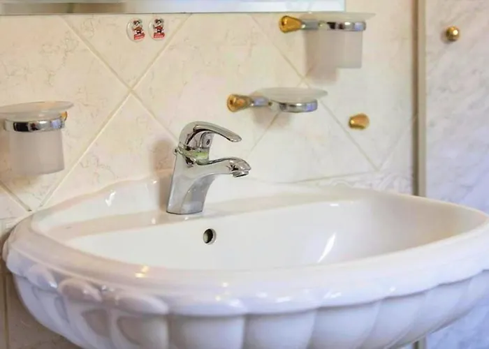 Apartment - Sleeps 6 - Jacuzzi - Seaside - Parking * Duće