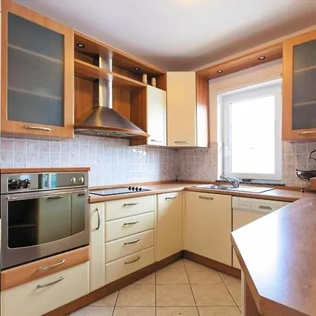 Apartment Apartment - Sleeps 6 - Jacuzzi - Seaside - Parking Duće