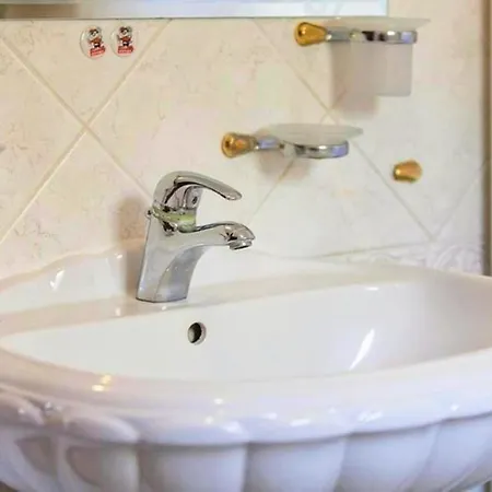 Apartment - Sleeps 6 - Jacuzzi - Seaside - Parking * Duće